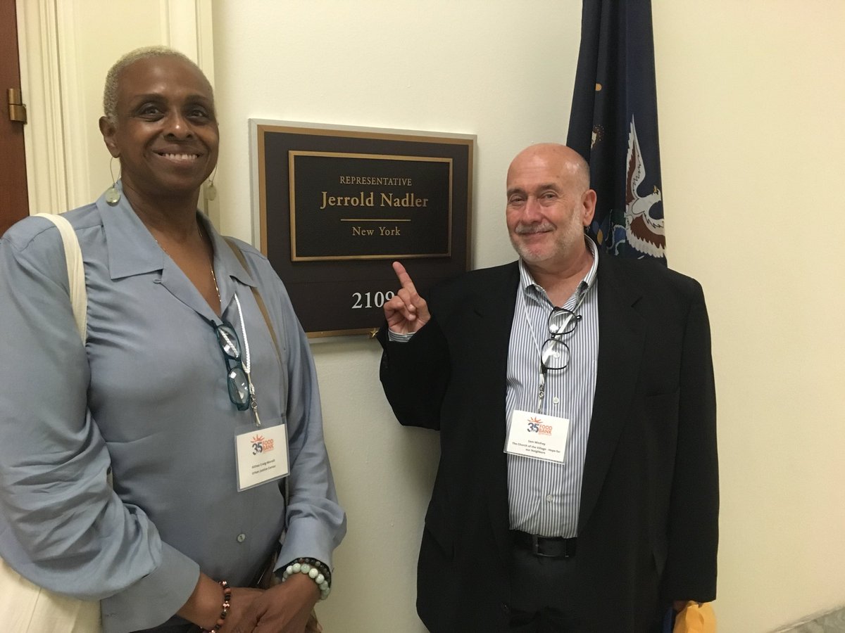 blaurenphillips's tweet photo. #bts at our anti hunger advocacy day as we #GoOrange2DC with advocates from across the five boros with @SafetyNetUJC and The Church of The Village! Thank you for meeting w us @RepJerryNadler and thank you for helping us to #saveSNAP https://t.co/BFhRzQc6dz