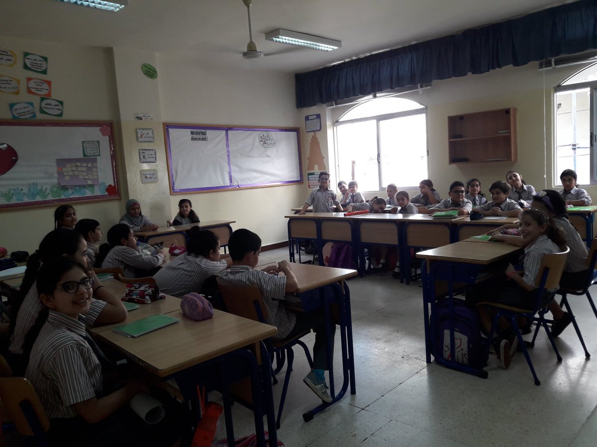 AtiehSamah's tweet photo. Arguing is the olympics of talking# against or for Technology# convincing each other in their points of view with showing evidence# grade 5 @MakAishaSchool https://t.co/l0WJaoz1PQ