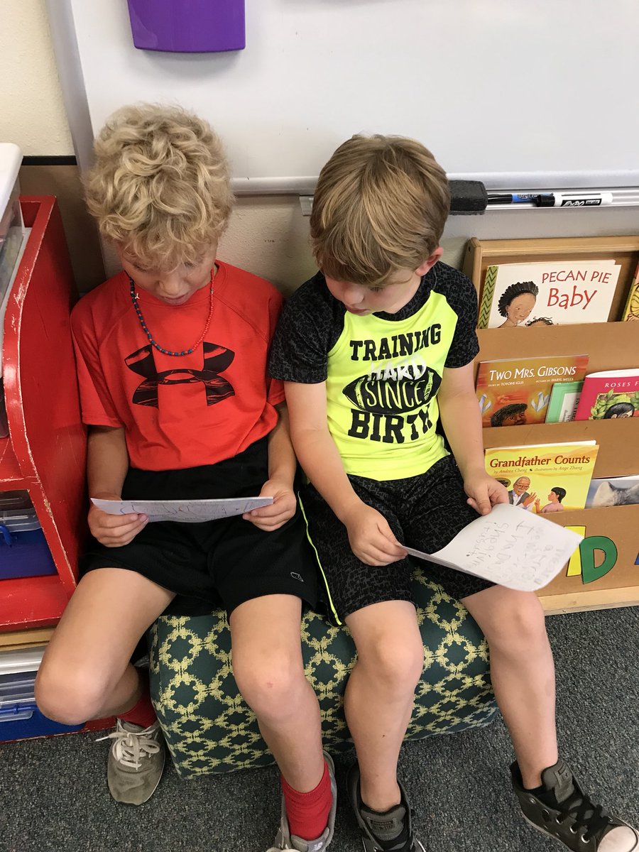 MrsMCommons's tweet photo. Hard at work with our Peanut Butter & Jelly partners! We love revising & editing each other’s work. #oneglow #onegrow #peanutbutterjelly #writersworkshop #codercats #commonsclasa https://t.co/FDH1byLi1G