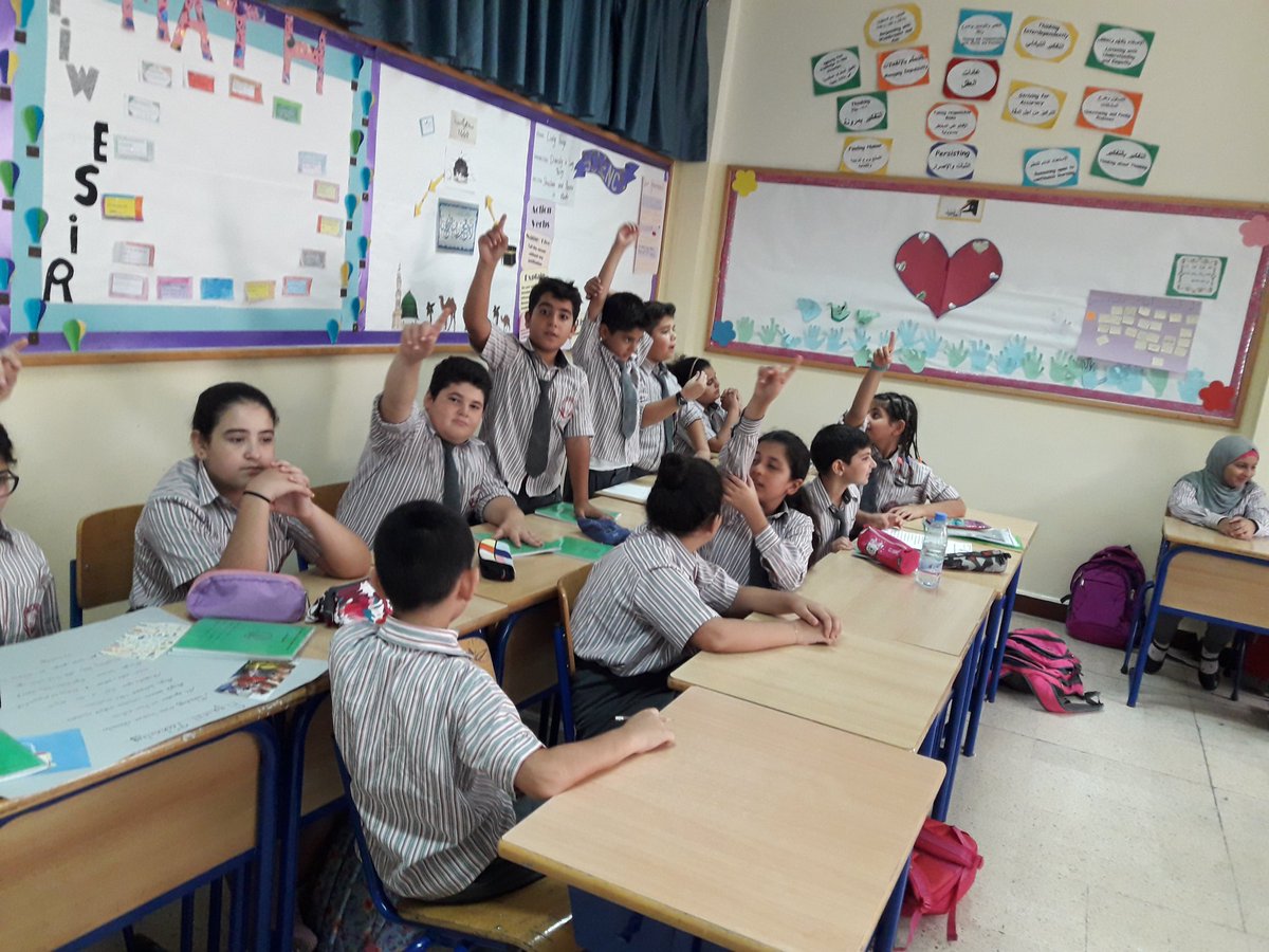 AtiehSamah's tweet photo. Arguing is the olympics of talking# against or for Technology# convincing each other in their points of view with showing evidence# grade 5 @MakAishaSchool https://t.co/l0WJaoz1PQ