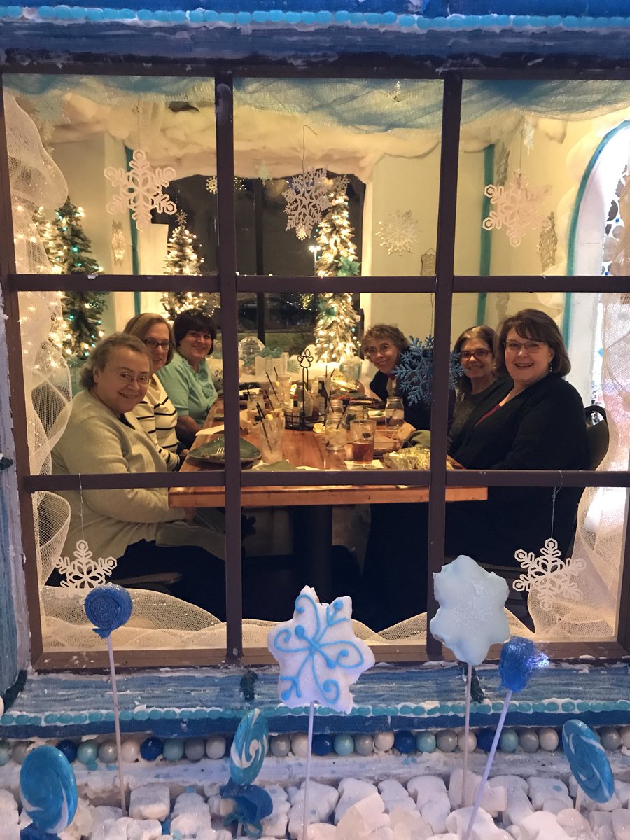 janetcoulter9's tweet image. Southern Ohio Valley BOD.  A fantastic group of Case Managers! #cmweekphoto18.   #cmweek18.  #ncmweek18