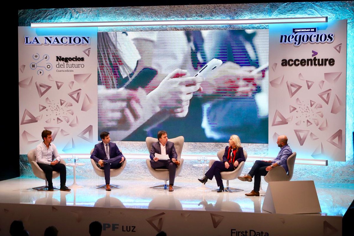 josedel_rio's tweet photo. Más de 400.000 reproducciones de #negociosdelfuturo de @lanacion y @lanacionmas :) https://t.co/QqmFF1zxTV