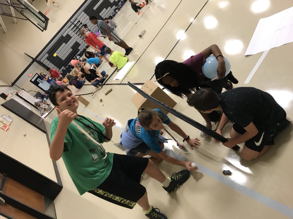 MrsRimbo's tweet photo. Had an amazing STEAM Team design challenge today! Rube Goldberg balloon popping machines! #CRISTeam1 @CRISCougars https://t.co/crVnEsXB8h