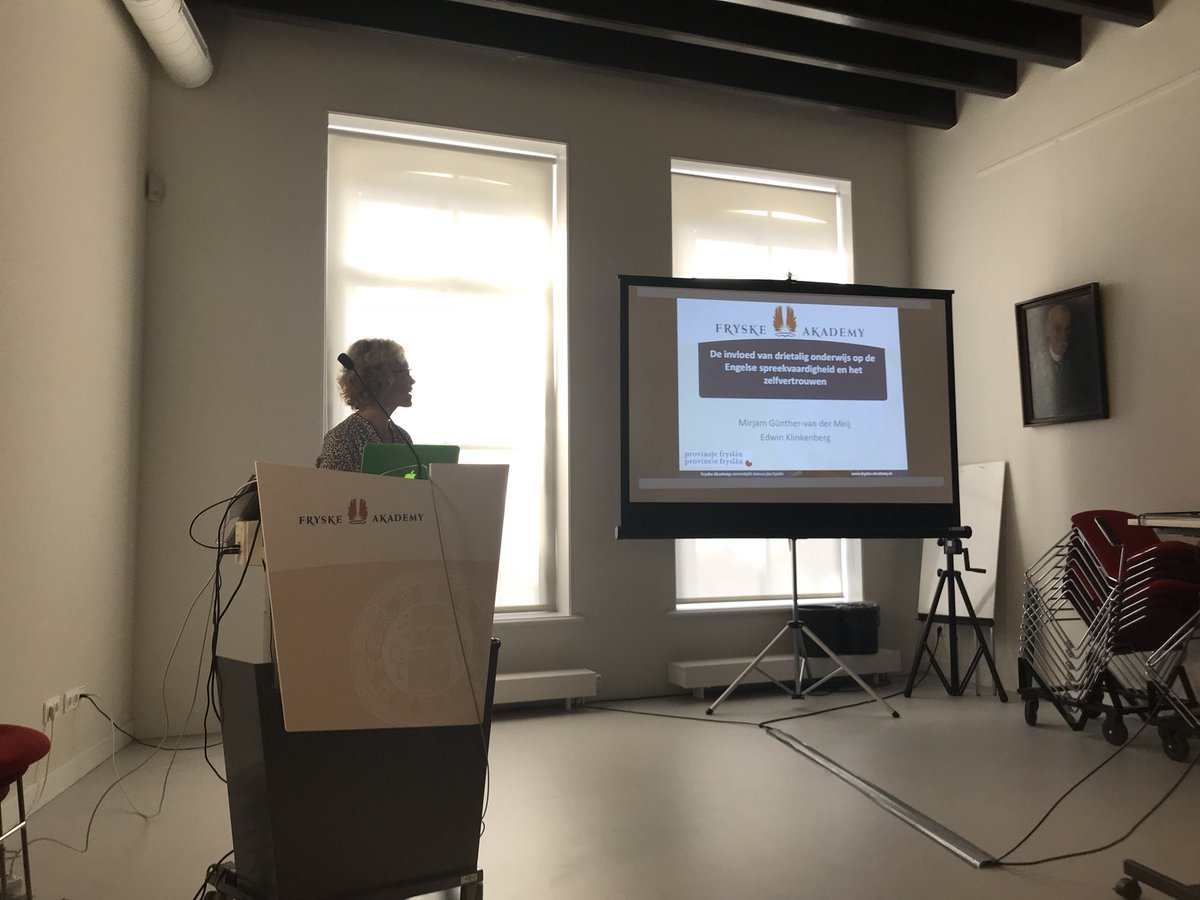 dajosijo's tweet photo. @Cedin3TS #inspiratiebijeenkomst @FryskeAkademy @provfryslan #meertaligheid #alexanderminnaert #3taligebril #Europesedagvandetalen @CedinAdvies @kwsleeuwarden @pcbolwd #onderzoek #uitkomsten #meerwaarde #funelement https://t.co/KKw6XNGzuN
