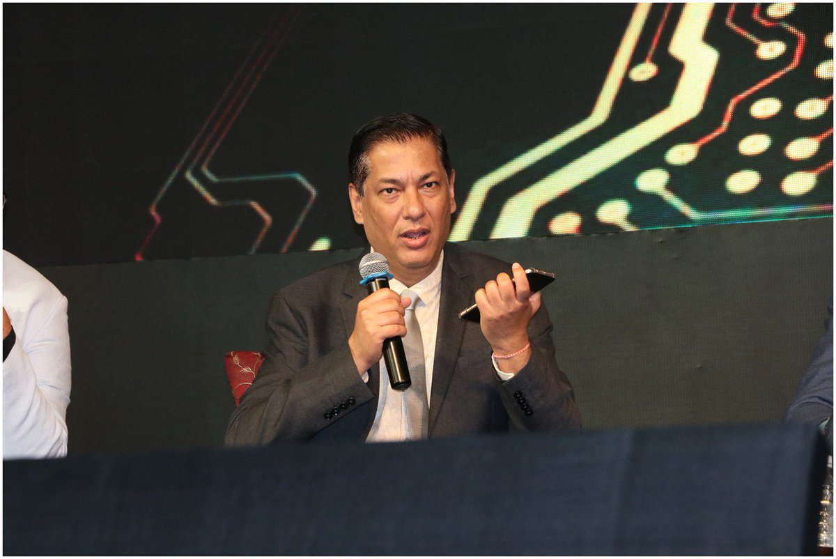 CodecAsia's tweet photo. Glimpses of Codec Asia 2018 - Panel Discussion
@Mansoor_Ali9 @Girishvrao @DrKhatau @rishi75 @taran_adarsh @muqbil_ahmar @yogeshlakhani @reach4james @VarmaSaurabh @Utpal24x7 @sadiyakhan01 @hemantmmehta @Tahmeed_tweets @kaustee @EffTimes @TeflasEvents #CodecAsia2018 #CodecAsia https://t.co/aMT80A4ytt
