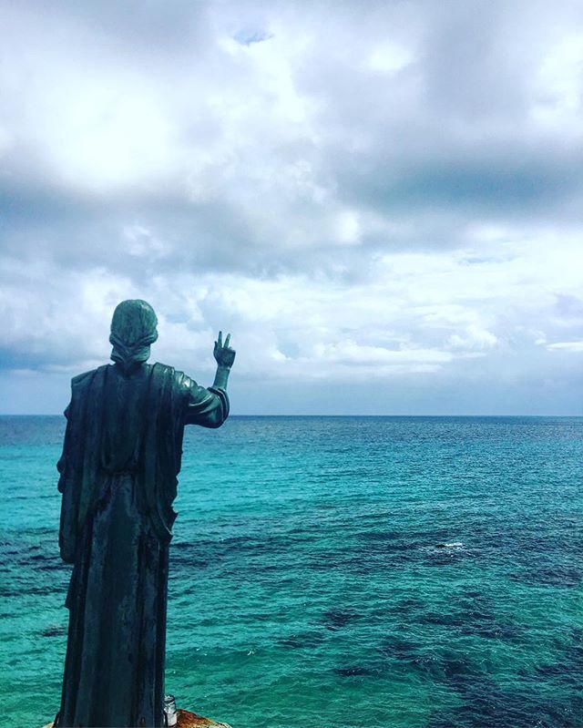 NewcoAgency's tweet photo. Bye bye #sardegna ❤️✌️👋 #sea #clouds☁ #blue #sky_perfection #viaggiaresempre #septemberend #siviaggiare #photosession https://t.co/3aQJipZ2XW https://t.co/eo2XUtKYM1