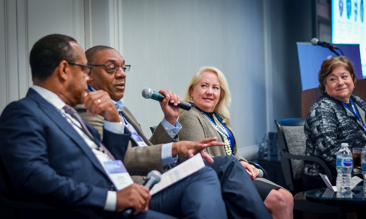 PACouncil's tweet photo. secrets to success: protect your personal brand, quantify your wins, manage expectations w/leadership, have work life balance @ElizabethBartz Steven Jumper, Patroski Lawson, @Jackie_Tiger #StateLocal18 https://t.co/7zzRT9jwpy