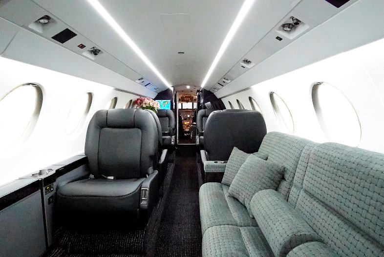 davincijets's tweet photo. Need pilot and crew staffing for an aircraft? We offer comprehensive aircraft services designed to meet the unique needs of any client or company.  https://t.co/5ZDHZyG09U #corporateflight #executiveflight #businessjet #privateaviation #jetset #lifestyle https://t.co/b9mhvqt7ap