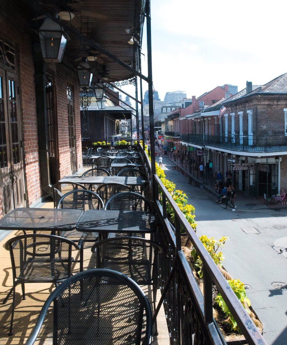 CornetNola's tweet photo. Does the view get any better than this? Start your #HumpDay with lunch overlooking Bourbon Street! https://t.co/rpz2AVQL78