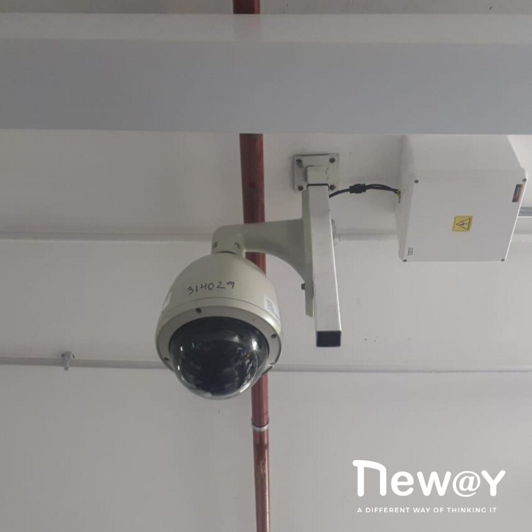 newayitok's tweet photo. 📸Compartimos imágenes de un trabajo que significó para nosotros un gran desafío: la implementación del sector digital en una importante cadena de supermercados.
#NewayIT #solucionesamedida #digitalización #tecnologia #compradigital #supermercados #hipermercados https://t.co/b9wwDbKfvz
