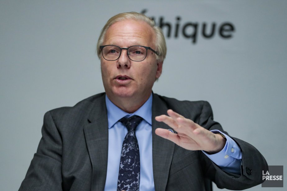 LP_LaPresse's tweet photo. Lisée ne regrette pas d'avoir traité un libéral de «câlice» https://t.co/SJPVuVRGv9 https://t.co/ABdEN0ZXrS