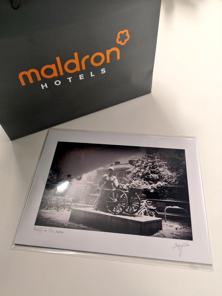 girlwithepearl's tweet photo. Lovely gift from @MaldronHotels at the opening of @MaldronKevin this afternoon. #MakeitMaldron #MollyMalone https://t.co/O3cioi1U0w
