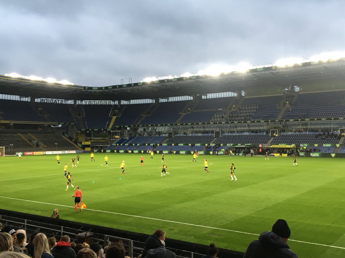 KennethKNielsen's tweet photo. I’m at Brøndby Stadion, covering the match Brøndby vs Juventus in the Women’s Champions League.
“Some say they can’t afford to scout, we ask them, how can you afford not to?”
-Mellemmand.com
#qscoutlab #ladiesfootball #qscouting #qrecruitment #dfc2019 @UWCL https://t.co/PmpEM8wQDH