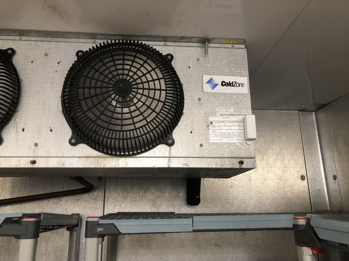 soustemp's tweet photo. We couldn't be happier in announcing our partnership with Burbank Unified School District. Parents and students can have peace of mind knowing that their school serves up the freshest of food! Sous Temp setup at BHS @Burbankbulldog @myBurbankNEWS #Burbank #LoRA #LoRaWAN #SousTemp https://t.co/C2FUQxOkER
