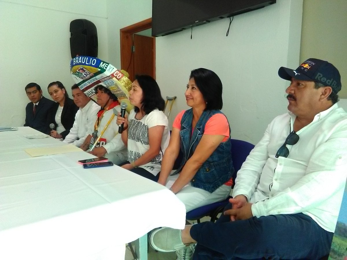 TurismoTex's tweet photo. Poco más de 190 corredores para el "Totolquemec Trail 2018" para el domingo 30 anuncia la Asociación Deportiva del Atoyac. En el cerro del Totolquemec en #Texmelucan https://t.co/1SayEQ6FG3