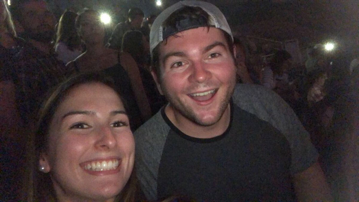 ThomasRhett's tweet photo. Cody celebrating a birthday with ticket upgrades in Manchester last weekend! Hope y’all had a blast in the pit. Thanks for signing up on the #hometeamapp! See y’all in State College, Charleston, and Charlottesville this weekend 🙌🏼 #lifechangestour https://t.co/ANObDdTg0v
