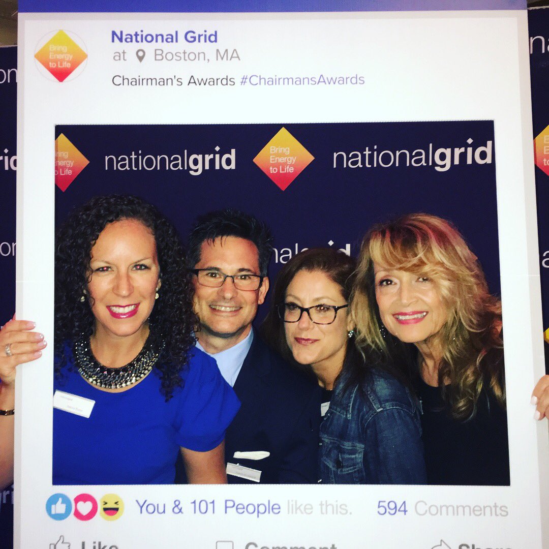 Alanna1206's tweet photo. Awesome evening celebrating achievements @nationalgridus #chairmanawards #breadrun #DoGoodForOthers #GridCares #Teamwork 🎉🥖 https://t.co/903TQ1H9i3