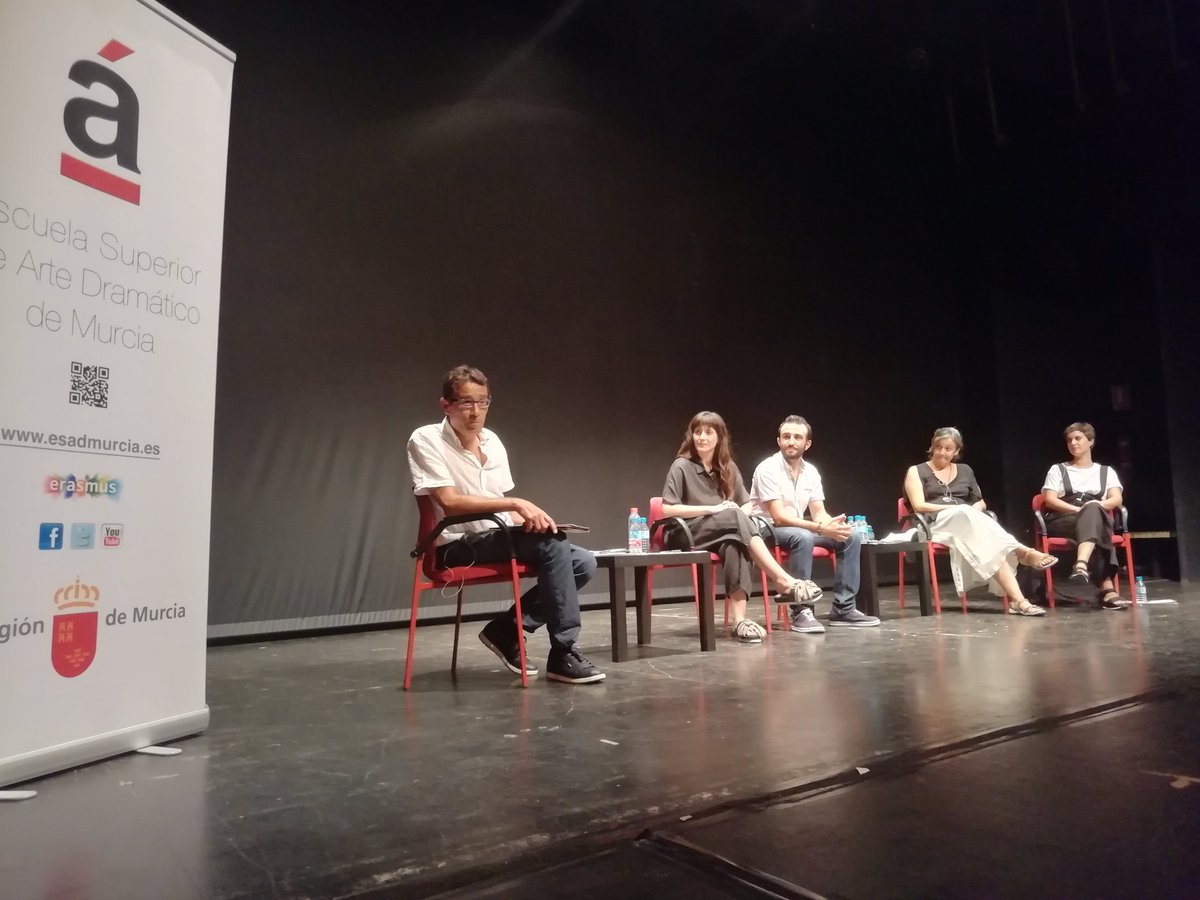 EsadMurcia's tweet photo. Mesa de Interpretación "Arte y Oficio de la Interpretación en el siglo XXI" con José A. Sánchez,  María Cobos, Celia Nadal, José Gabriel Campos y Verónica Bermúdez. https://t.co/9IreSzVIlS