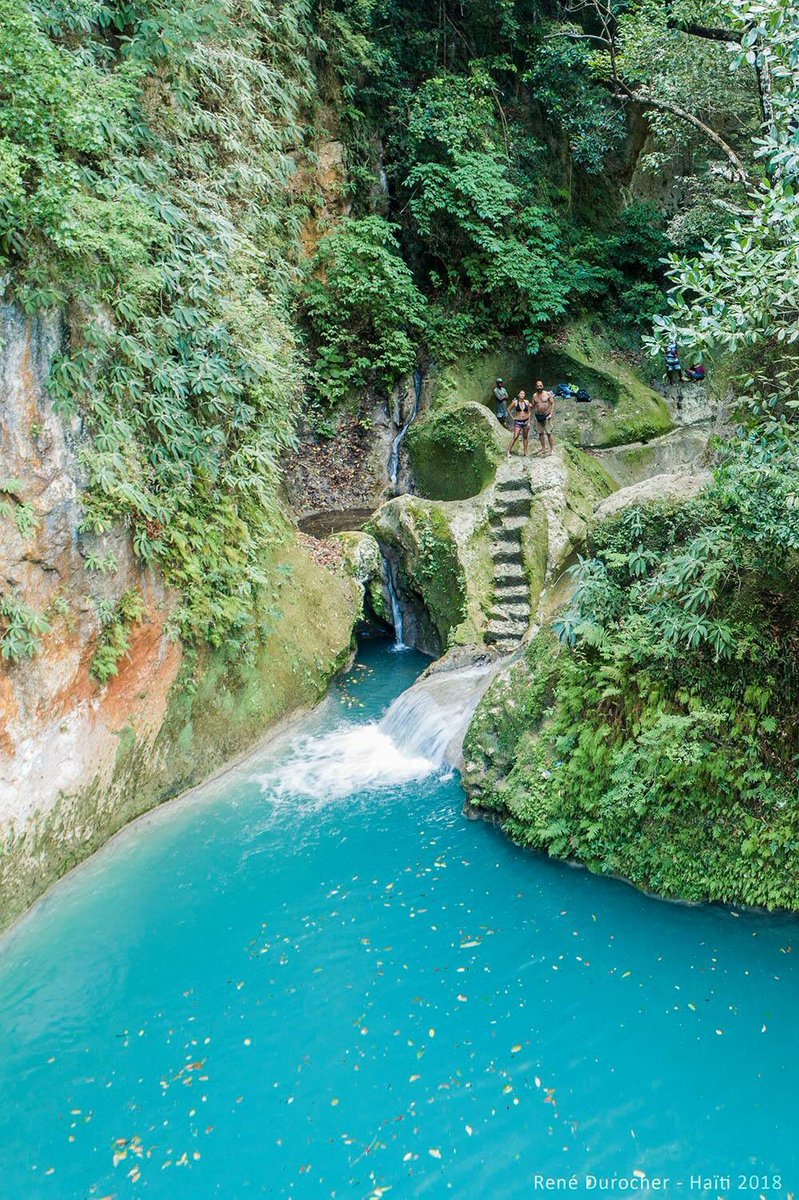 foh2010inc's tweet photo. Blue basin
Jacmel
South-East, Haiti #milliontreeshaiti #haitireforestationcannotwait #friendsofhaiti2010 #lesamisdhaiti2010 #bassinbleu  #haiti #jacmel #foh 
#reforestation https://t.co/kRuZ0KGYbZ