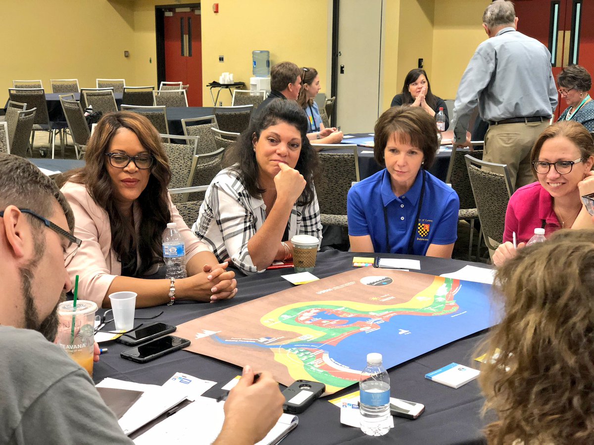 theUSDN's tweet photo. At @ICMA playing #USDN Game of Floods #climateresilence #climateadaptaion #floodprevention #ICMA18 https://t.co/TU6spchT9Z