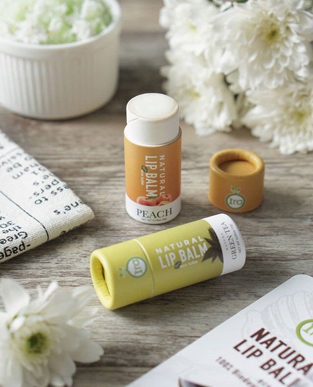 Unikcosme's tweet photo. #แจกฟรี แบบแท่ง สองอัน 1 รางวัล Re+ฟอล เท่านั้น ประกาศเมื่อครบ 2,500 ฟอล😍

 #แจกของ #ของแจก #แจกวนไป #พื้นที่ของแจก   #แจกวนไป  #แจก #ฟรี  #ของฟรี #ลิปบาล์มไอรา #ไว้รีวิวห้ามขายของโว้ยย https://t.co/2GZvMmUFHP