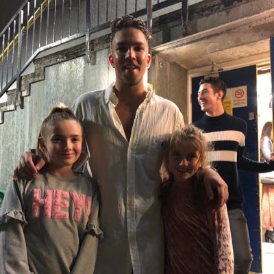 ScarletMae68's tweet photo. #NewProfilePic https://t.co/Yb6VpRe70j