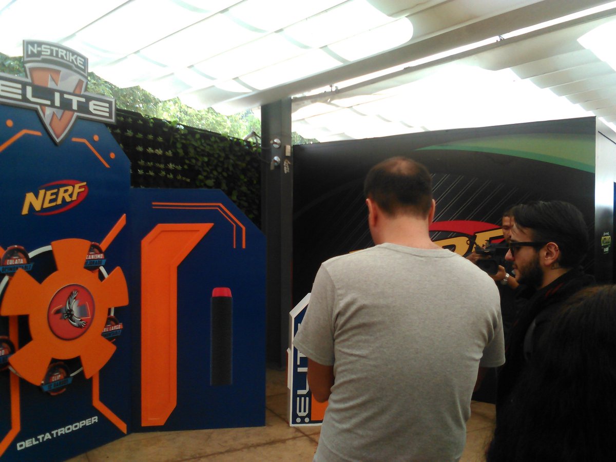SDPTech's tweet image. Estamos con #Hasbro en el #NerfFest