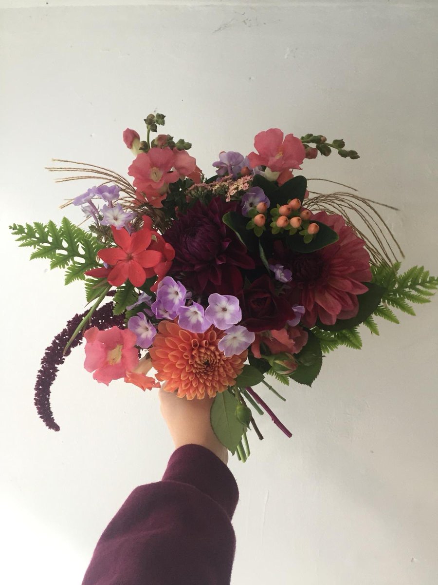 Lots of stuff happening we made a bouquet for princess Anne and we got new signage this week. It’s all happening #warwick #warwickshire #florist #flowers #royalflowers #signage #floristshop