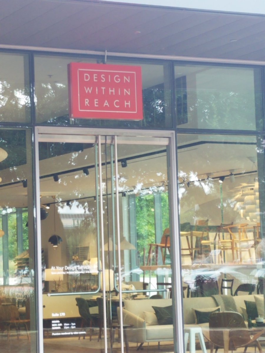 ft_annewear's tweet image. Great tour of @DWR_Tweets in Austin. #FurnitureToday #PBMNext