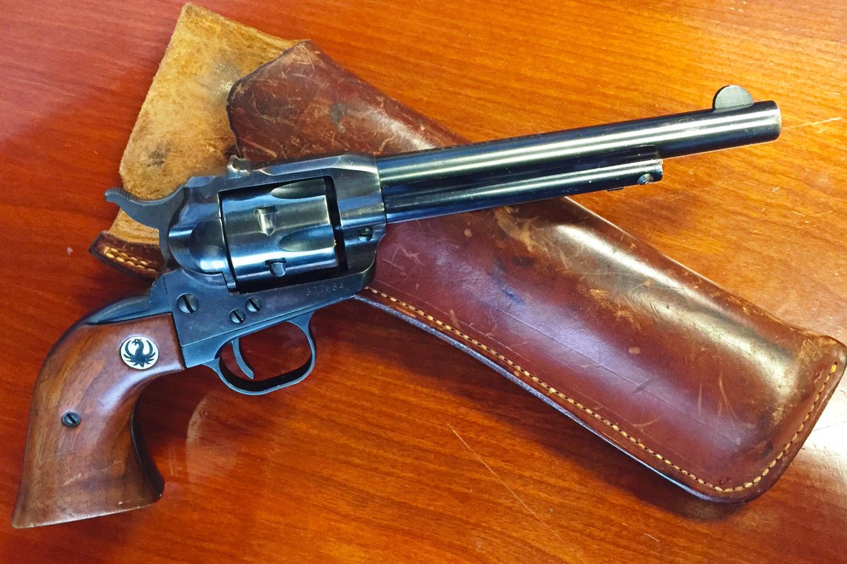 ShootingIllustr's tweet photo. It’s #wheelgunwednesday and here’s a classic, the @rugersofficial Single Six. What’s your favorite rimfire revolver? https://t.co/xNzBVQ9tyT