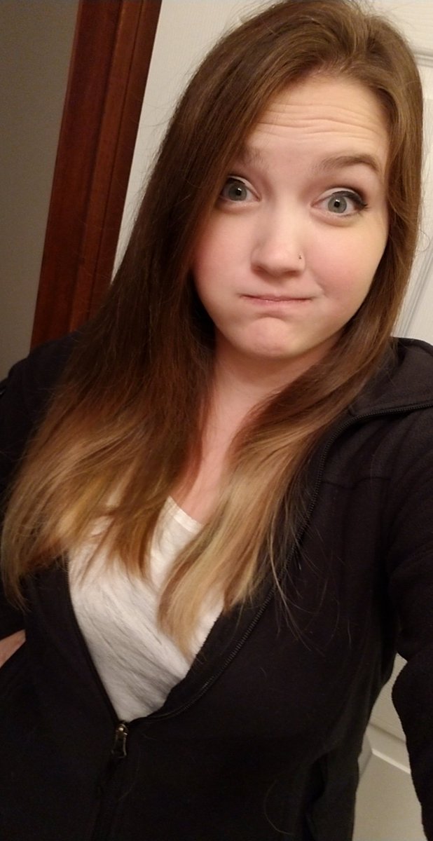 ler3317's tweet photo. Got my hair done yesterday and I'm loving it 😊😊😊😊❤❤❤ https://t.co/y9qIQxLMka