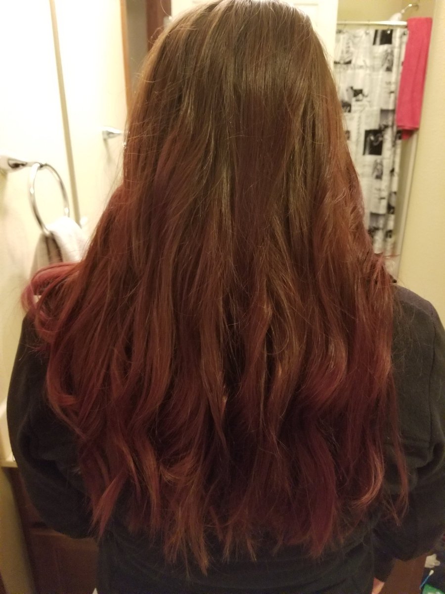 ler3317's tweet photo. Got my hair done yesterday and I'm loving it 😊😊😊😊❤❤❤ https://t.co/y9qIQxLMka