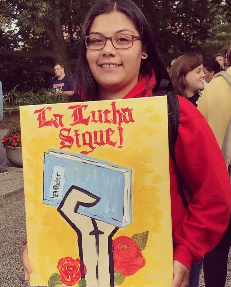 sia_uiuc's tweet photo. We’ve featured four other Hermanas 😍❤️💛💙 #3DaystoFounders #InSeptember1990 https://t.co/0DSS8ZLPYo
