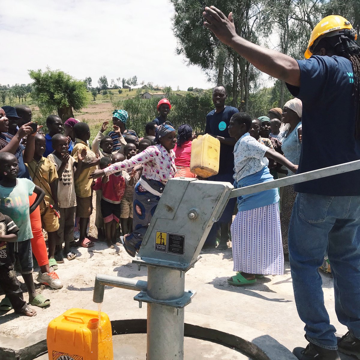 livingwater's tweet photo. This community in #Rwanda is singing and dancing in praise to God because they now have safe drinking water! Thank you for making celebrations like this possible. https://t.co/7d0imH4sbB
