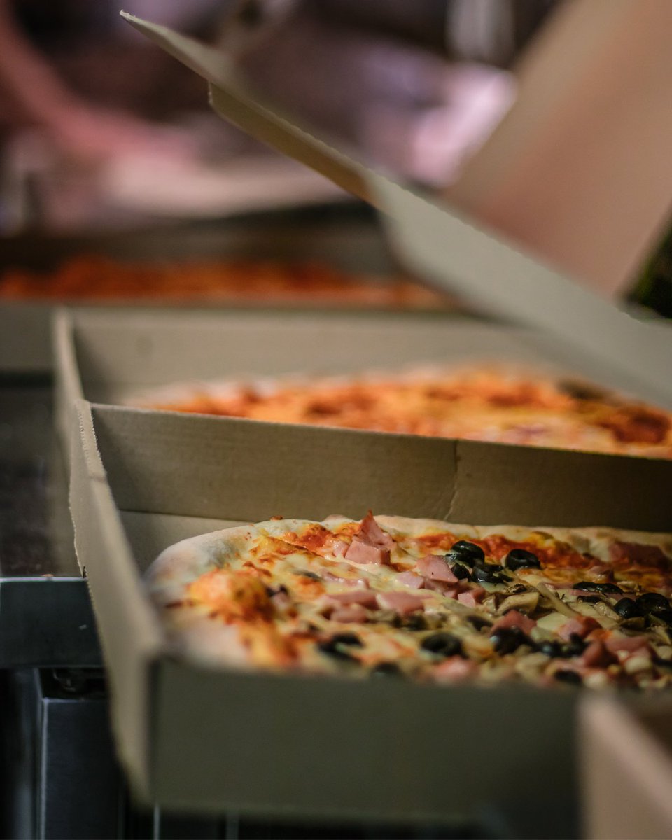 Pizza X Drink (PizzaXDrink) Twitter