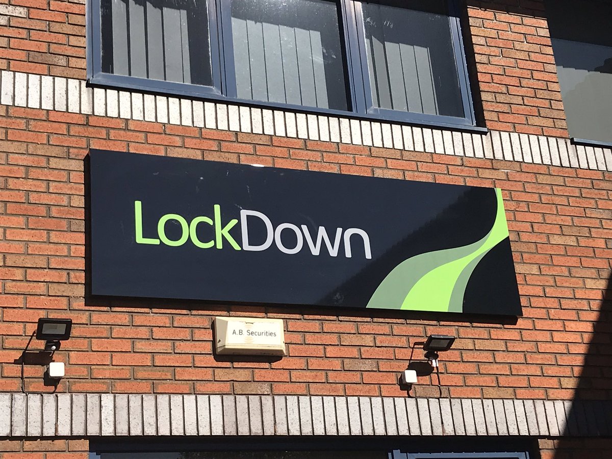 LockDownMedical's tweet photo. It’s been a good day as we saw our new sign go up! 😊 #lockdownmedical #rebranding #signage https://t.co/kwdQtGr9Q0