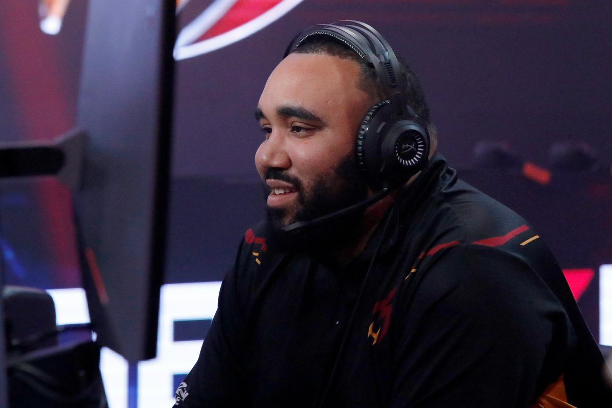 JeffEisenband's tweet photo. The top 20 players available in tonight's @NBA2KLeague Expansion Draft. Who will @HawksTalonGC, @netsgamingcrew, @TWolvesGaming and @LakersGaming select? https://t.co/f76a3dth8T https://t.co/ZTa3hucvLU