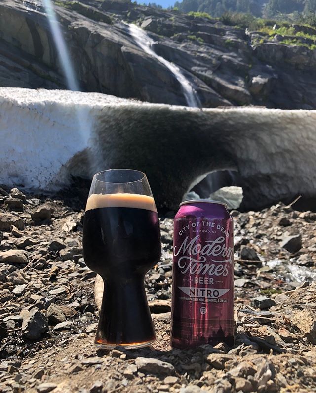 CraftBeerDudes's tweet photo. Today's Craft Beer Review!

City Of The Dead
American Stout
Modern Times Beer
San Diego, CA
7.5% ABV

Appearance - Thick dark brown body leaving the very tight and neat head a soft caramel color. Being nitro, it pours very creamy and thick leaving a satisfying lacing.

Aroma… https://t.co/7tBgk9SQ9I