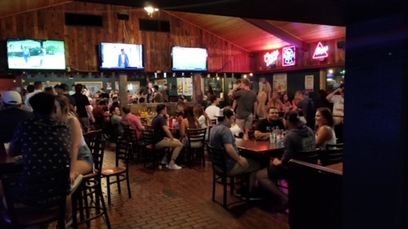 Vine Tavern & Eatery - Rural & Apache tweet media