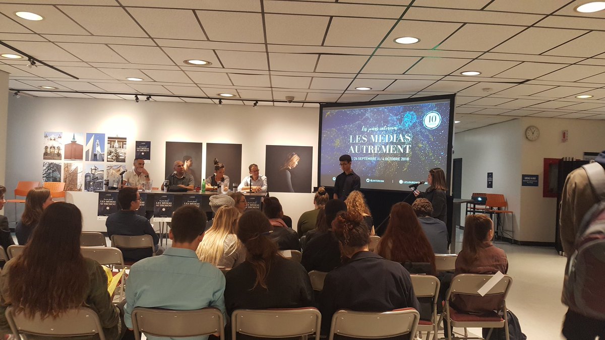 MathildeCt2's tweet photo. La première partie des jours Intercom est déjà terminée! Mon coup de ❤: Barbara-Judith Caron du magazine URBANIA. Les étudiants se retrouvent maintenant autour d'une table ronde sur la diversité culturelle. Qui des 4 panélistes présents avez le plus hâte de voir? 
#jintercom https://t.co/pxmsupkOKK