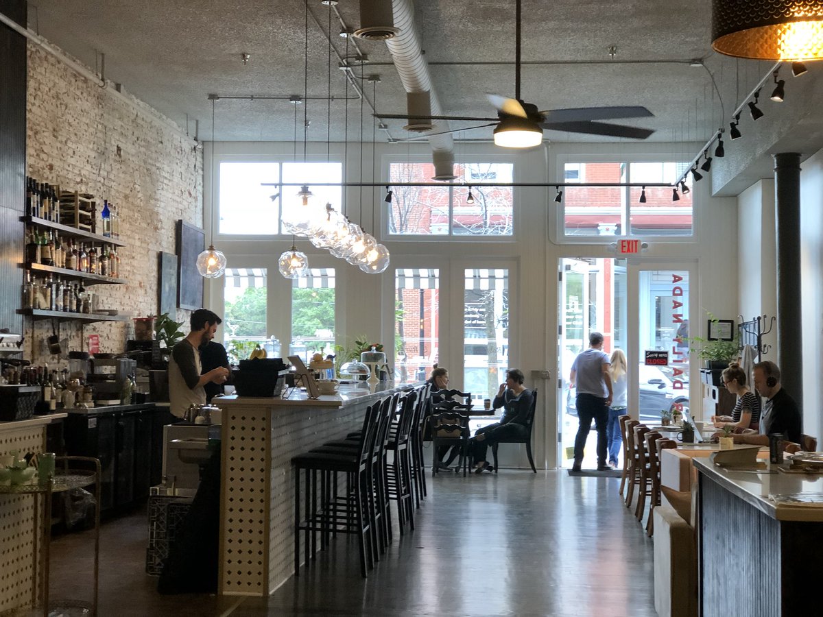 KC Streetcar 🚊💙 tweet media