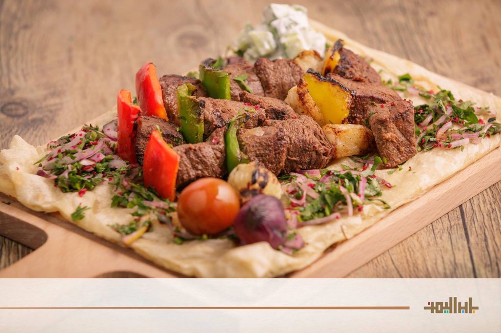 BAB_ALYEMEN's tweet photo. أوصال باب اليمن ع كيفك 😋✋️ #مطاعم_باب_اليمن #الرياض #babalyemenrestaurant #riyadh https://t.co/oF3uihXkT7
