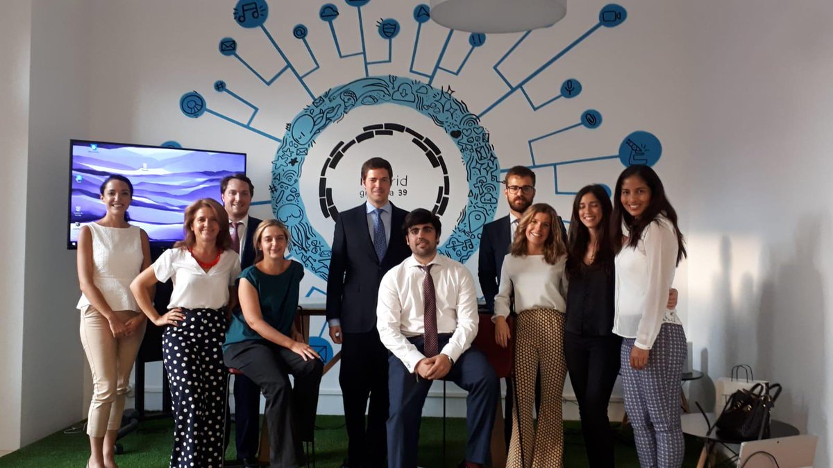 GoTechMadrid's tweet image. El equipo de @LinaresLegal con todo preparado para el primer #GoEvent liderado por @anairlan en @GoTechMadrid ...despegamos!!!!
#RSCTech @rsc_tech