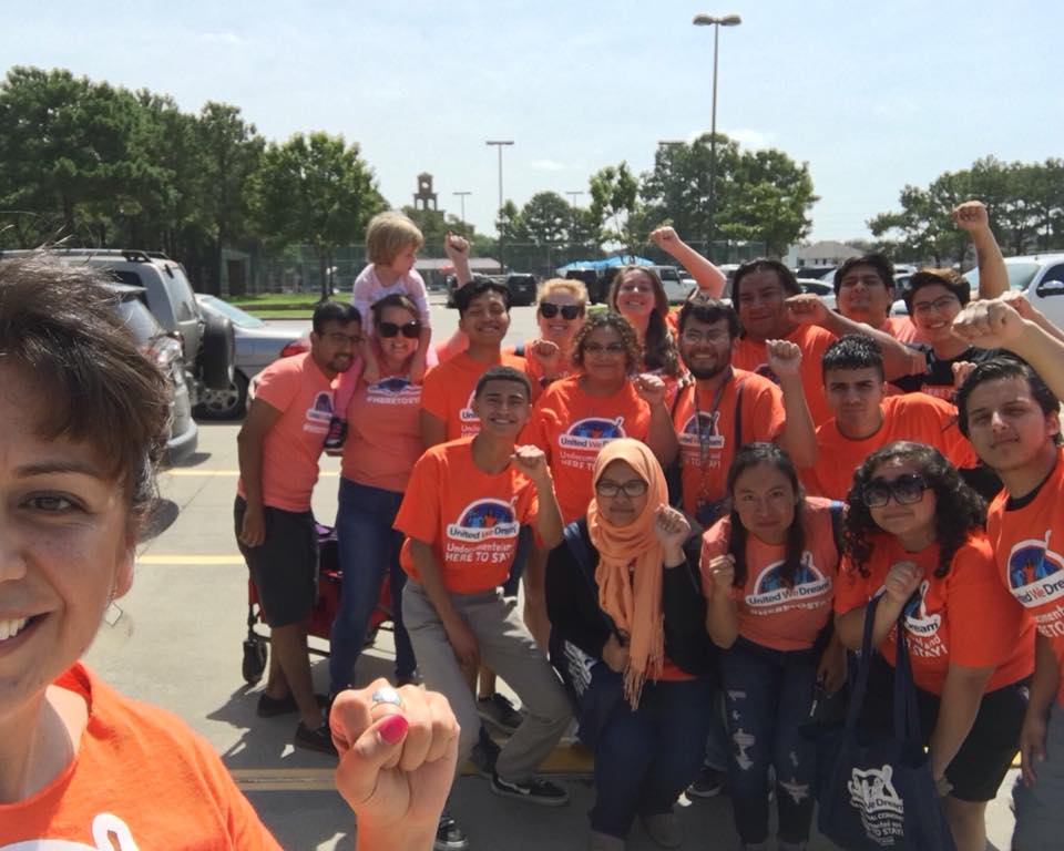dreamelder's tweet photo. friends, help 100 Texas chingonxs get to the #UWDCongress, its next week and we need your help - Can U help us get there? #TX2Miami Donate here → https://t.co/rDPYZEV4Ru https://t.co/hWU159tV0R