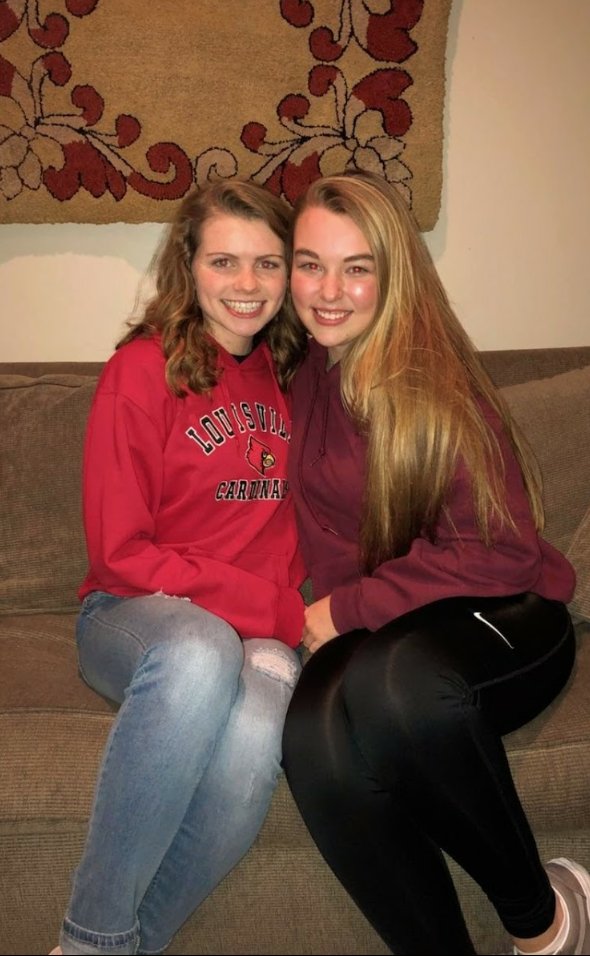 LydiaKramer13's tweet photo. HAPPY BIRTHDAY @MaddyHalpin 🎂 I love and miss you so much, thanks for sticking with me for the past 14 years😘 I hope you have a wonderful day❤💙 https://t.co/1V72QpK2sv