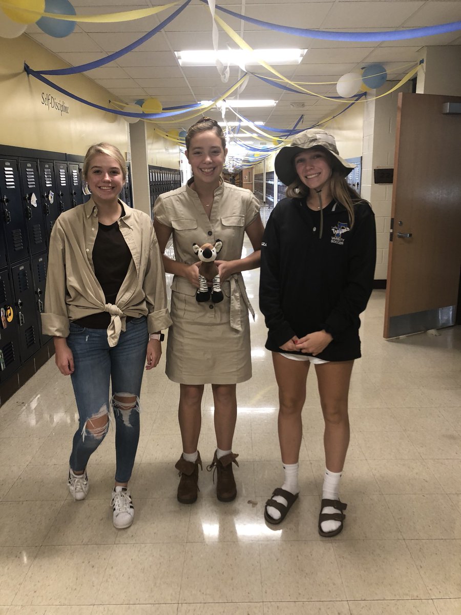 FHStudentC's tweet image. safari day!
