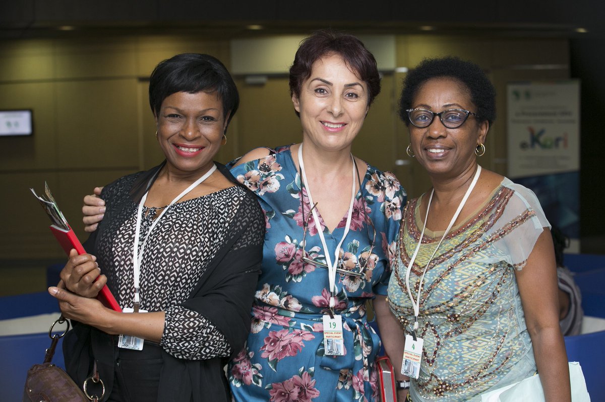 gorioem's tweet photo. https://t.co/ebA0dYd9Xi We rolling! ๐ค๐๐ฟ๐๐ฟ๐๐ฟ@FashionomicsADB #ELab thank u @AfDB_Group colleagues & donors #FapaInvest ๐ฏ๐ต ๐ฆ๐น @AfDB_Group #J4Y #fashionomics #africa @VanessaMoungar @OleyDibbaWadda @VictorOladokun @GJFras @NdyeAbsaGningue @Daljuz @CyLKami @fofosu https://t.co/O3Imx1SVyB
