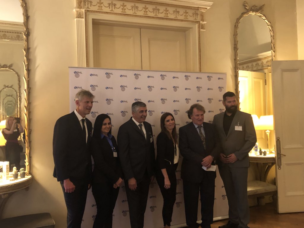 VGonzalezPosse's tweet photo. โThe UK & Argentina have an agreement on scientific cooperation. I welcome projects that reflect this. Great initiative by @Conicet & @phlโ @CarlosSERSALE https://t.co/tgz0Yowvp5