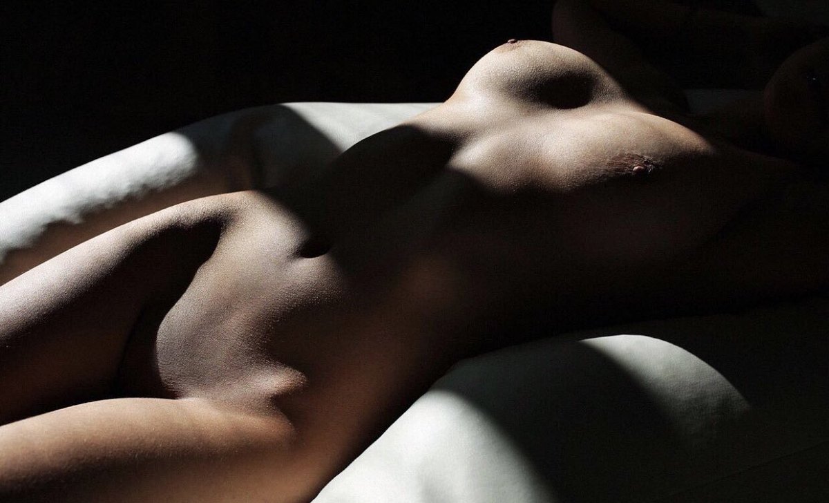 IIesbians's tweet photo. My kinda view😍🤤 https://t.co/iVsooQzUEQ