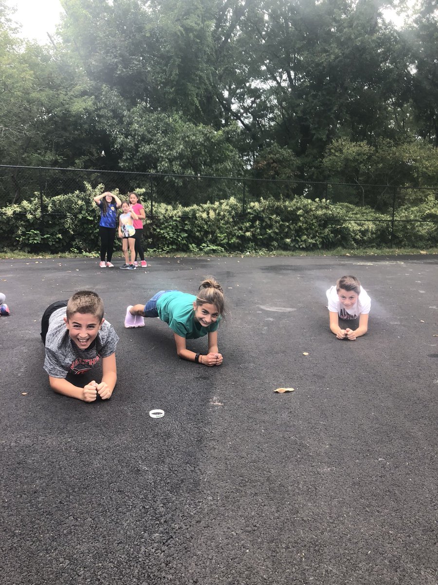 Gene Michael Deary tweet media